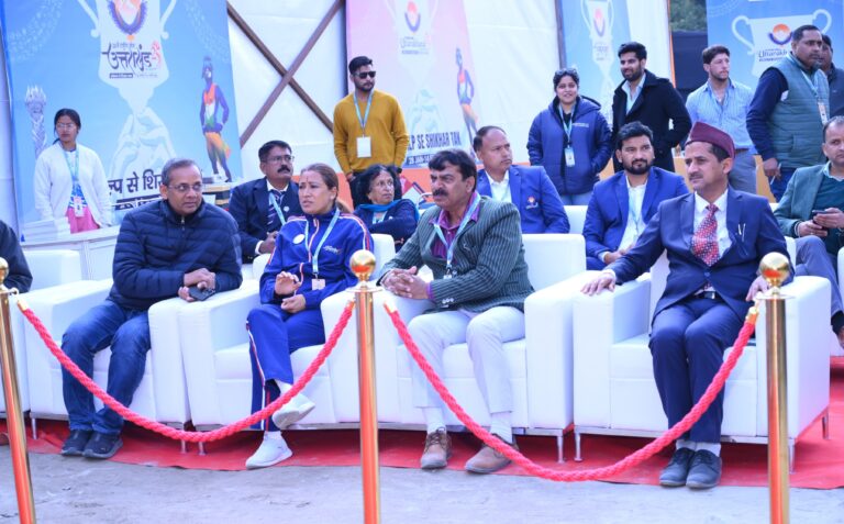 खेलमंत्री रेखा आर्या ने देखे एक्सट्रीम सलालम के सेमीफाइनल और फाइनल मैच