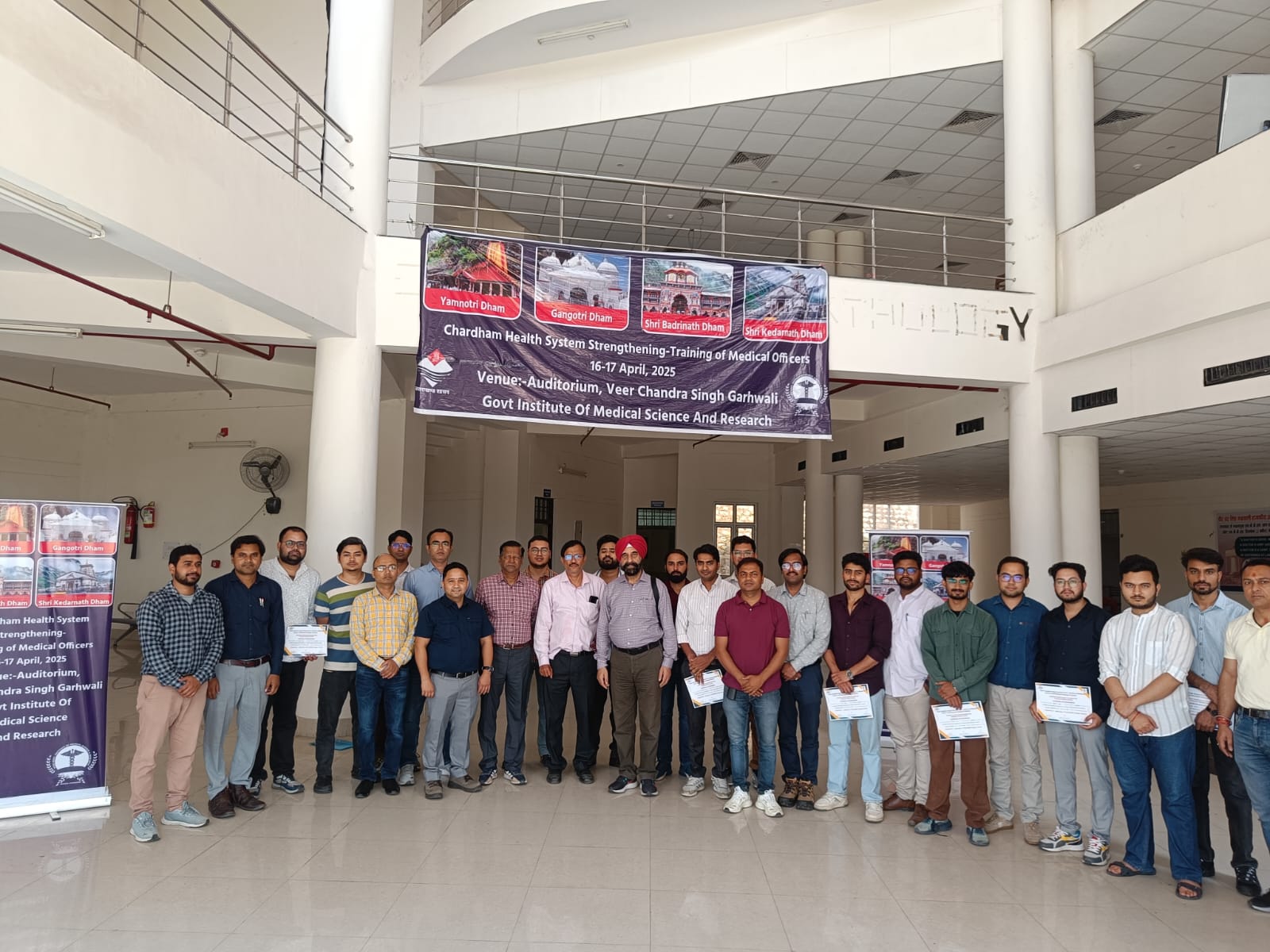 पौड़ी, रूद्रप्रयाग, चमोली जिले से पहुंचे थे मेडिकल ऑफिसर