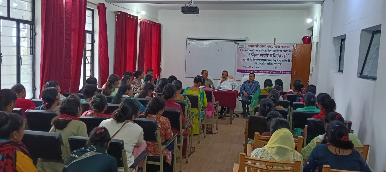 प्रशिक्षण केंद्र श्रीनगर व एसएसबी पौड़ी में एक दिवसीय कार्यशाला का आयोजन