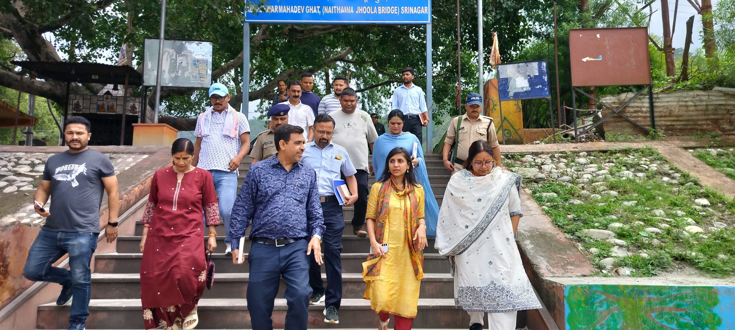 गंगा संस्कृति केंद्र में 5डी फिल्म और वर्चुअल रियलिटी का हो समावेश: डीएम