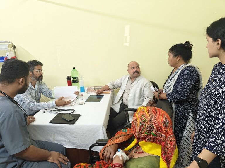 दो मरीजों का पूर्व में हो चुका इलाज, ओपीडी में चेकअप के लिए आए