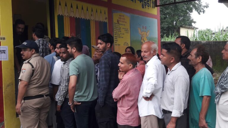देहरादून के डोईवाला, रायपुर व सहसपुर में 77.25 फीसदी हुआ मतदान
