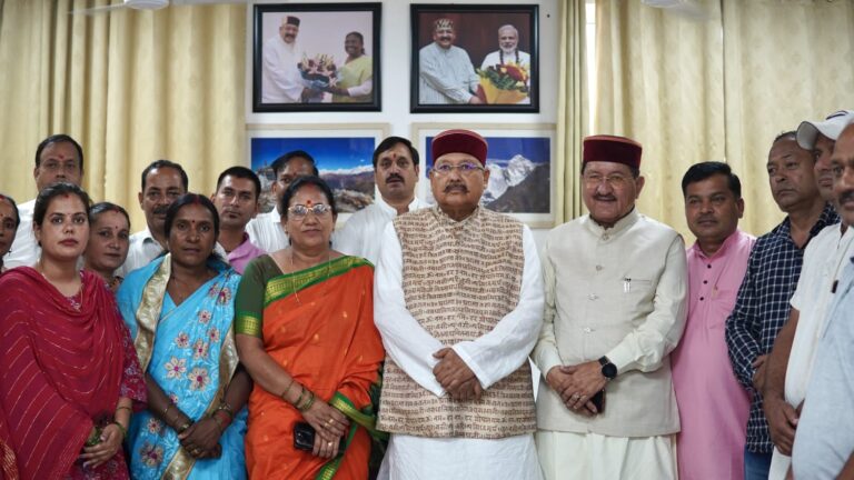 पंचायतों के विकास के लिए पैसे की कोई कमी नहीं: महाराज