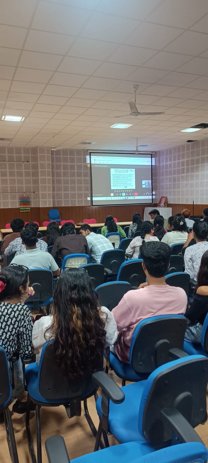 WhatsApp Image 2025-08-29 at 21.42.18