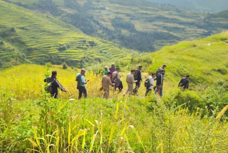 ड्रोन और ट्रैप कैमरों से निगरानी, ट्रेंकुलाइज स्नाइपर मौके पर तैनात