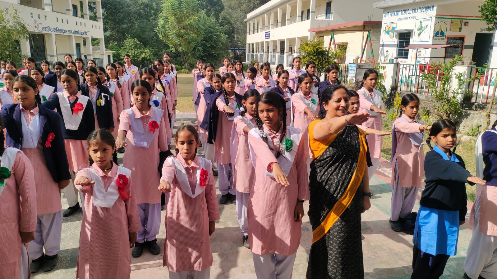 डॉ. अंबेडकर उत्कृष्टता केंद्र एव सतर्कता विभाग, हेमवती नंदन बहुगुणा गढ़वाल विश्वविद्यालय द्वारा राजकीय बालिका इंटर कॉलेज किलकिलेश्वर, टिहरी गढ़वाल में ’नशा मुक्त भारत अभियान' तथा 'सतर्कता जागरूकता सप्ताह' का संयुक्त आयोजन किया गया।