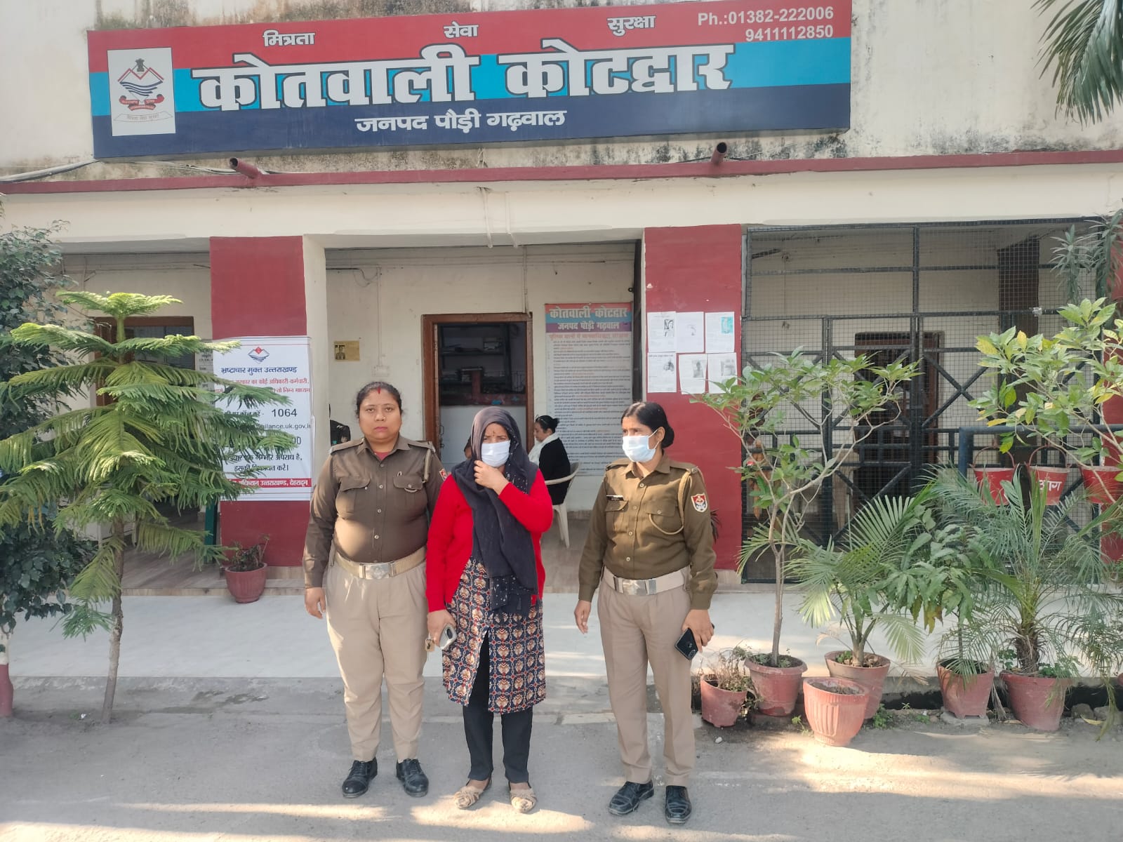 गैर-जमानती वारंटों (N.B.W.) की शत-प्रतिशत तामील सुनिश्चित करते हुए संबंधित अभियुक्तों की गिरफ्तारी