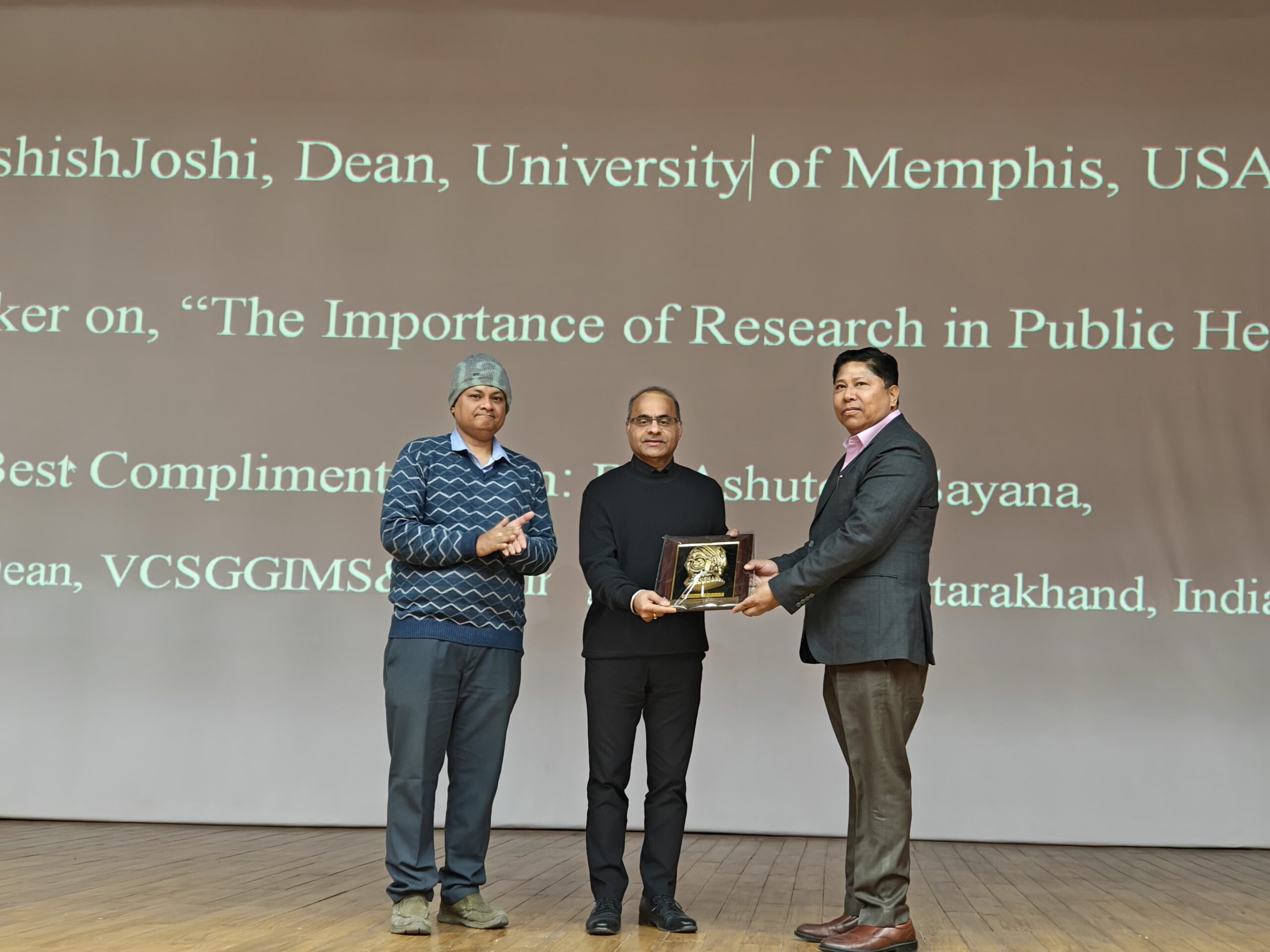 motion_photo_2379470106744200670