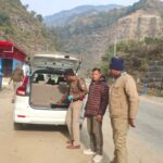 उत्तराखण्ड पुलिस मुख्यालय के निर्देशों के अनुपालन में व पुलिस अधीक्षक रुद्रप्रयाग के मार्गदर्शन में आज जनपद पुलिस द्वारा सुरक्षा व्यवस्था को सुदृढ़ करने हेतु पूरे जिले में व्यापक चेकिंग अभियान चलाया गया।