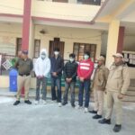 सार्वजनिक शांति भंग करने वालों पर श्रीनगर पुलिस ने चालकों पर की कड़ी कार्रवाई।