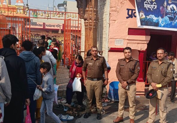 पौड़ी पुलिस की मुस्तैदी एवं समर्पित ड्यूटी से सुगम, सुव्यवस्थित एवं सुरक्षित दर्शन