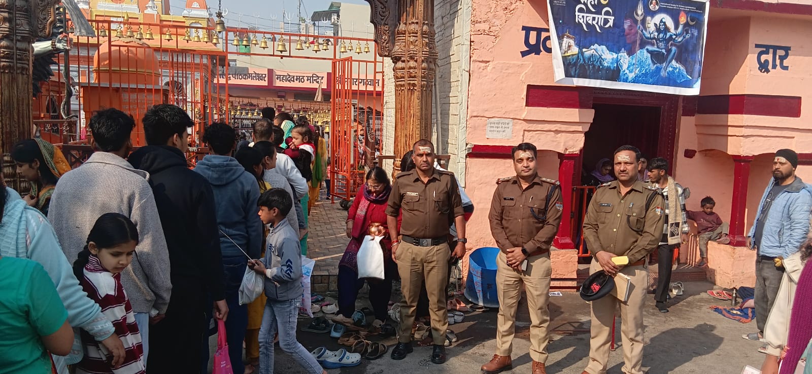 पौड़ी पुलिस की मुस्तैदी एवं समर्पित ड्यूटी से सुगम, सुव्यवस्थित एवं सुरक्षित दर्शन