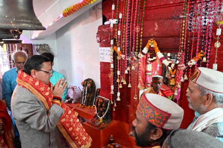 मां चंडिका मंदिर प्रांगण एवं मंदिर समूह का पुरातत्व विभाग के माध्यम से पुनर्निर्माण कराया जाएगा।
