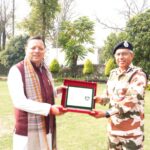 मुख्यमंत्री श्री पुष्कर सिंह धामी से भारत-तिब्बत सीमा पुलिस (आईटीबीपी) के महानिदेशक श्री शत्रुजीत कपूर ने शिष्टाचार भेंट की।