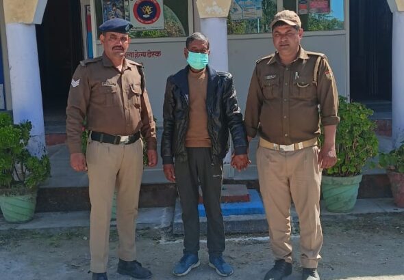 थाना प्रभारियों को प्रभावी निरोधात्मक कार्यवाही करने के साथ-साथ मा0 न्यायालय से प्राप्त गैर जमानती वारण्ट (N.B.W) की शत प्रतिशत तामील कर अभियुक्तो को गिरफ्तार कर मा0 न्यायालय के समक्ष पेश किये जाने हेतु निर्देश दिये हैं