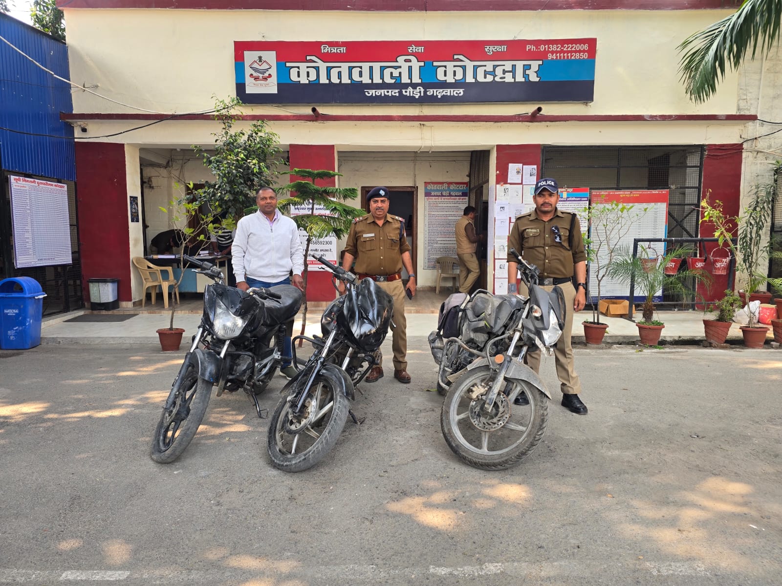 कोटद्वार में हुई 03 वाहन चोरी की घटनाओं में पुलिस टीम ने 06 नाबालिग बालकों को लिया संरक्षण में