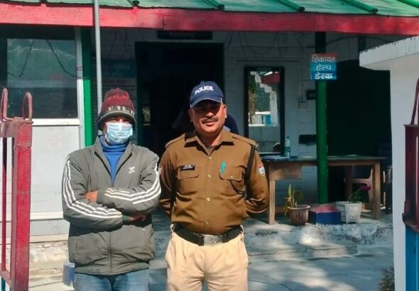 मा0 न्यायालय से प्राप्त गैर जमानती वारण्ट (N.B.W) की शत प्रतिशत तामील कर अभियुक्तो को गिरफ्तार कर मा0 न्यायालय के समक्ष पेश किये जाने हेतु निर्देश दिये हैं