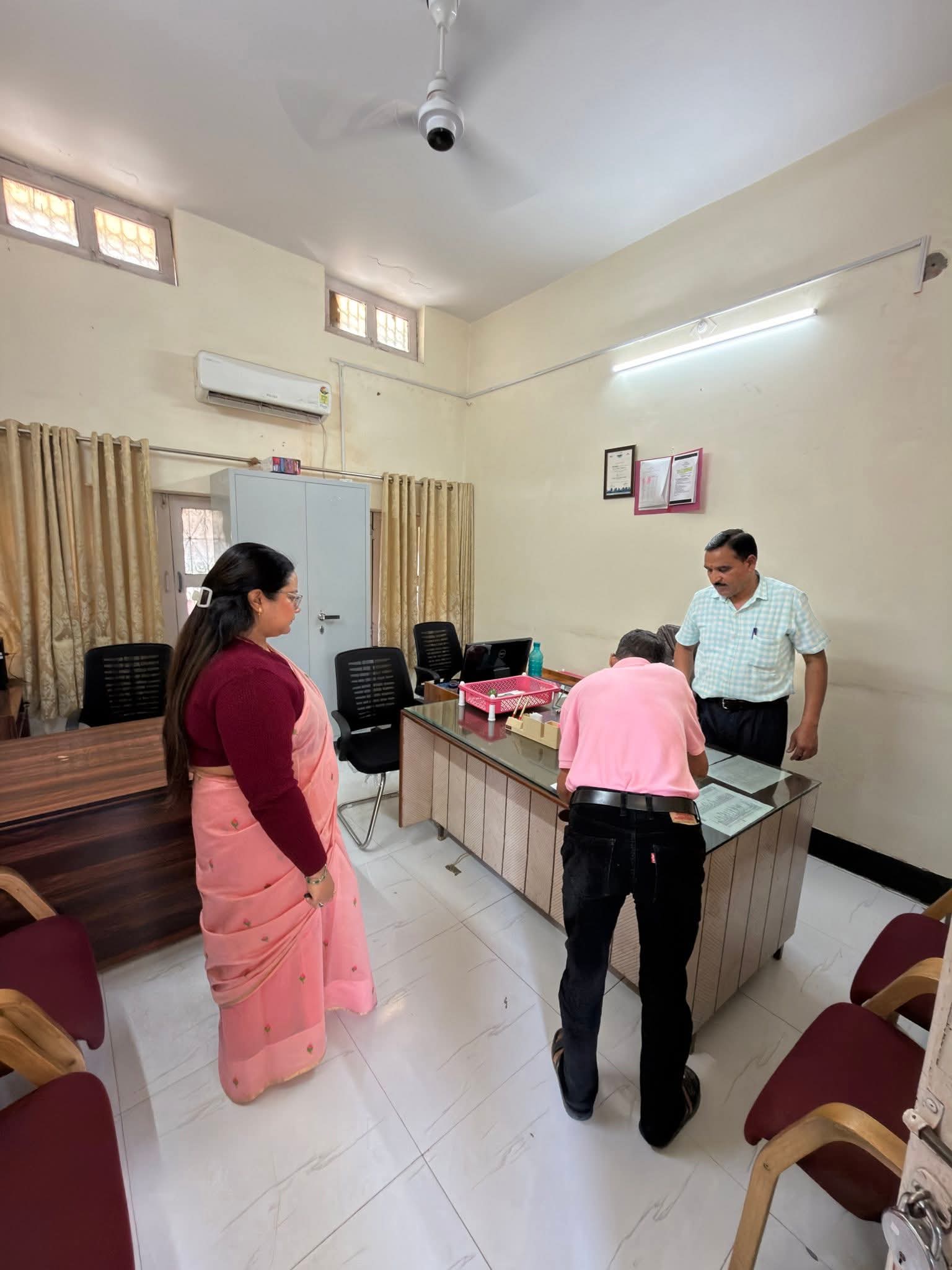 WhatsApp Image 2026-04-02 at 15.33.54