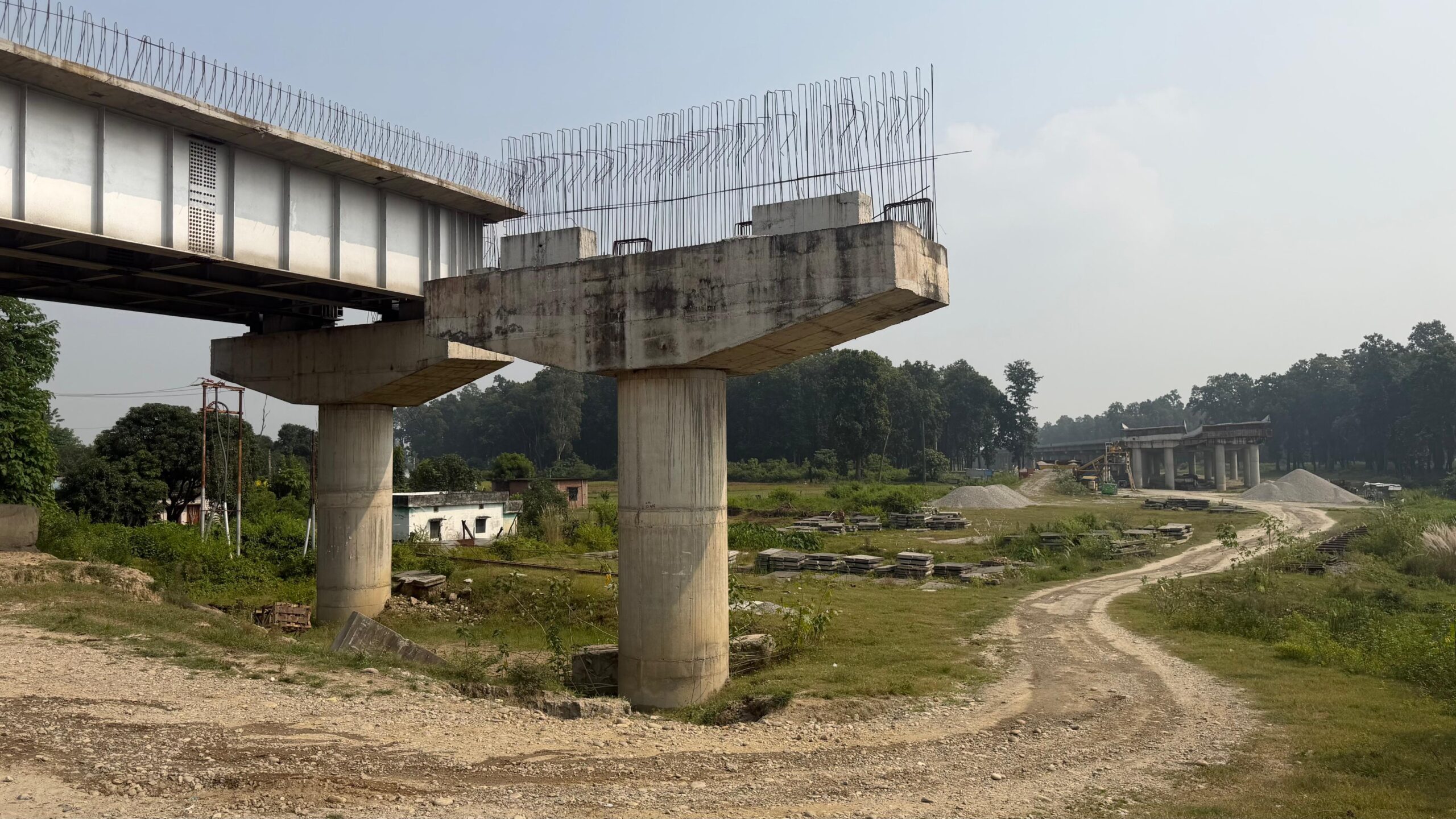 #SatpalMaharaj #DryPort #Banbasa #NepalBorder #SatyaKiGunj #ChampawatNews #UttarakhandRoadways #TradeAndCommerce #NationalHighway09
